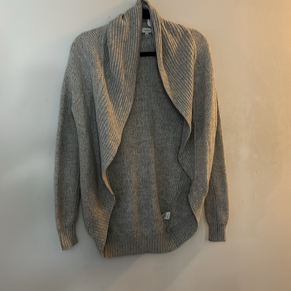 ARITZIA TALULA CARDIGAN - Picture 8 of 11